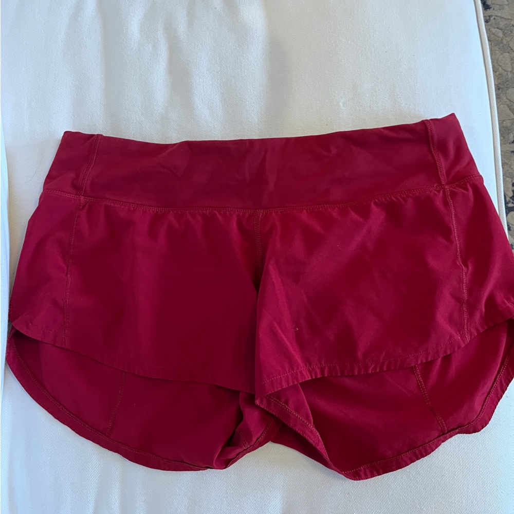 Lululemon speed up 2.5” shorts